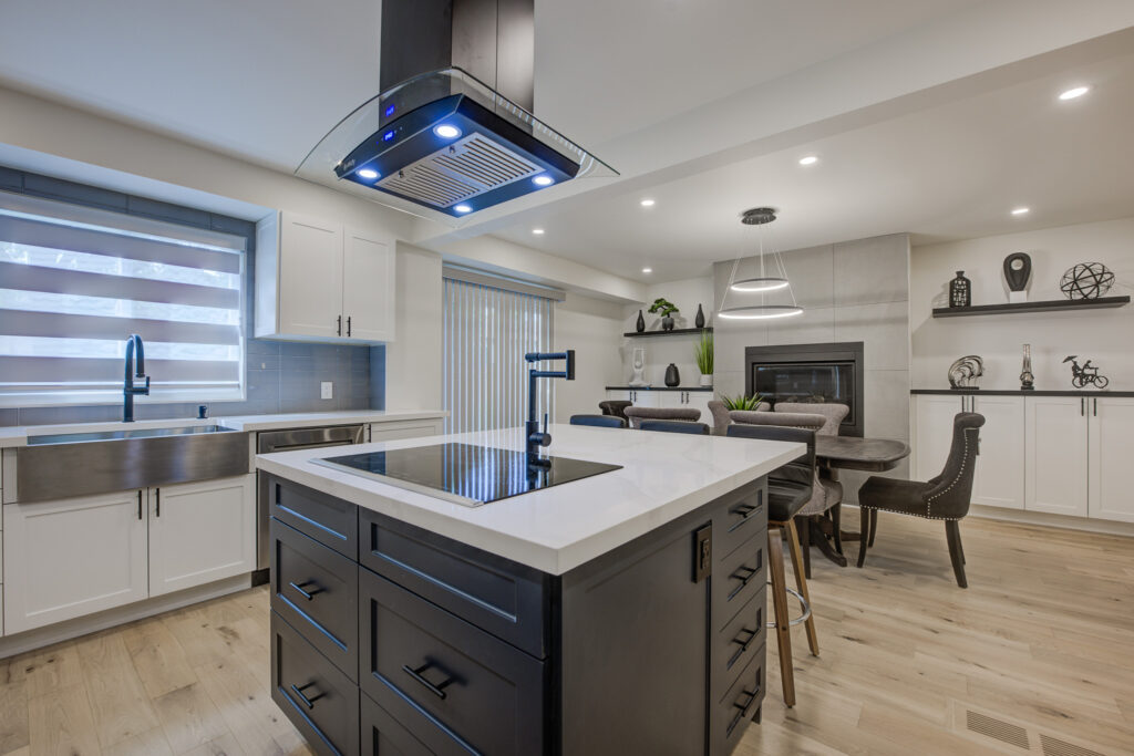 kitchen renovation trends Ontario — warm wood cabinetry and island